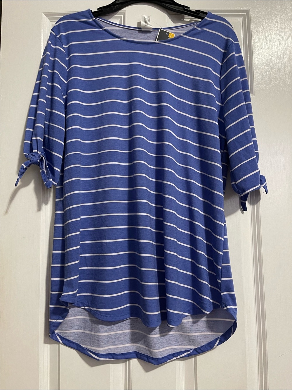 west loop Blue & White Striped Tie-Sleeve Tunic Top